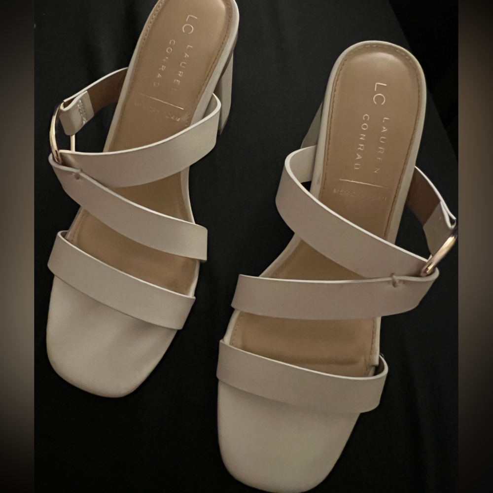 LC Lauren Conrad Women's Tan Strappy Sandals